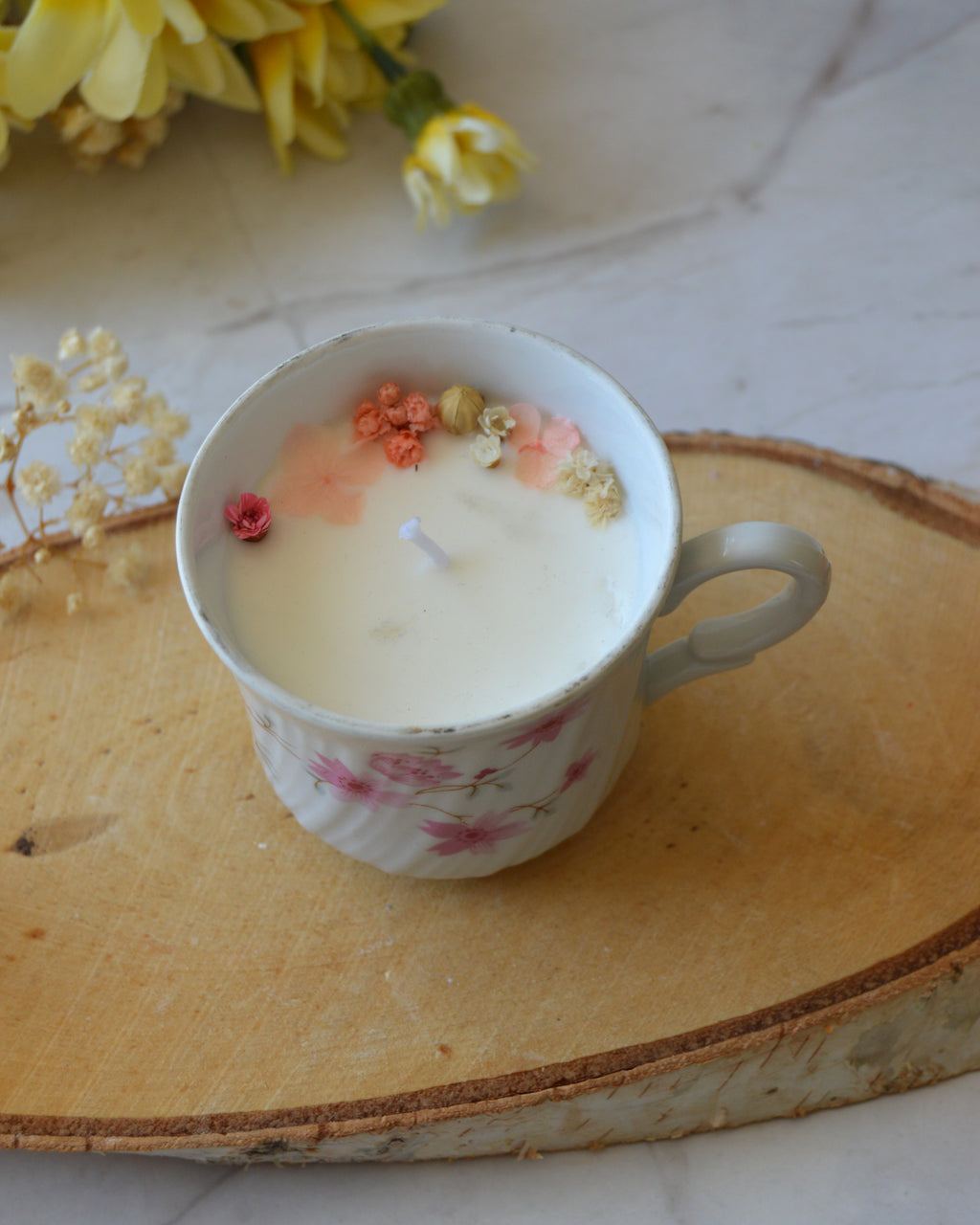 Daphné tasse fleur